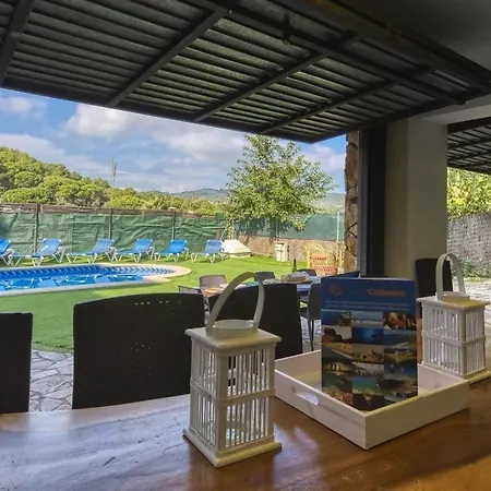 Villa Costacabana - Nicky Lloret de Mar